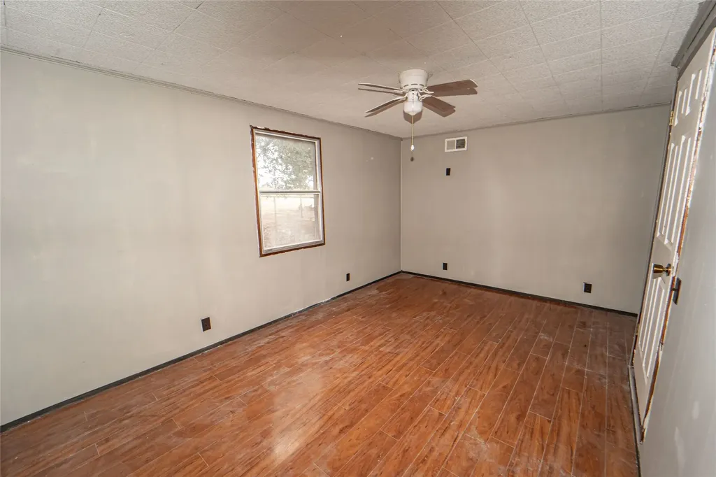 122 County Road 306 Breckenridge TX 76424