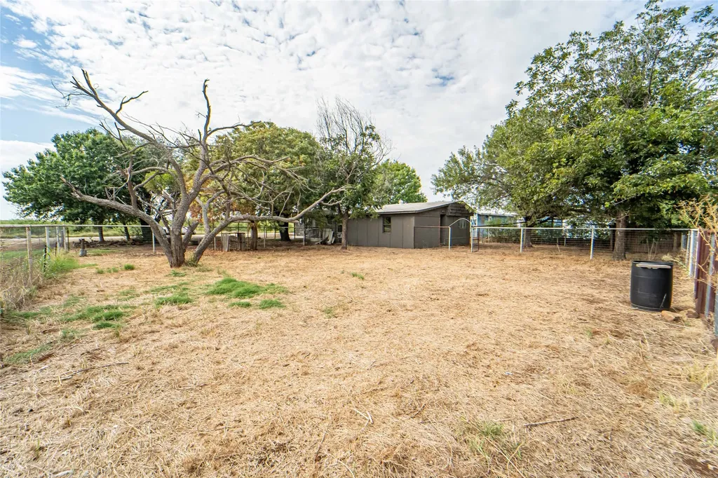 122 County Road 306 Breckenridge TX 76424