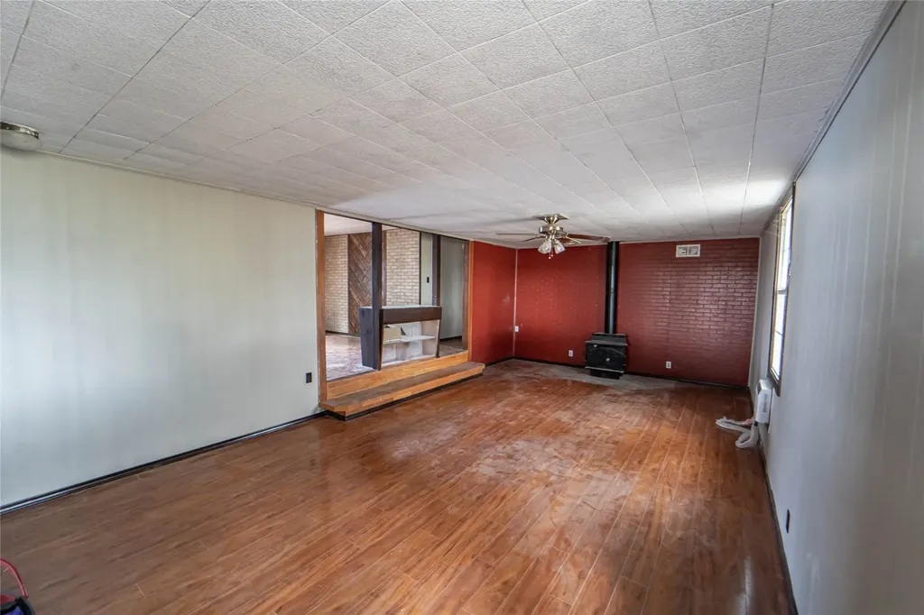 122 County Road 306 Breckenridge TX 76424