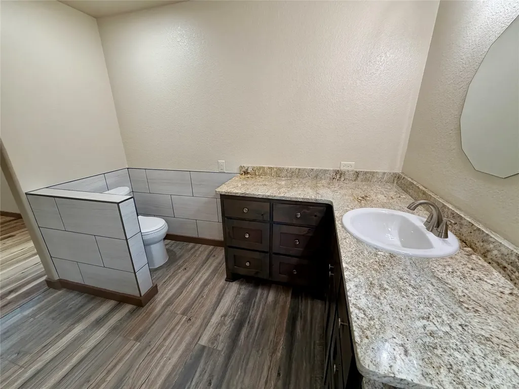 1810 Highway 570 Eastland TX 76448