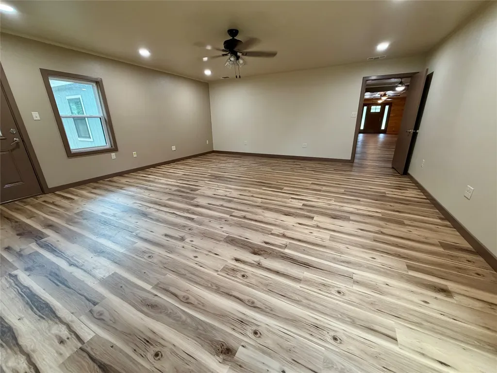 1810 Highway 570 Eastland TX 76448