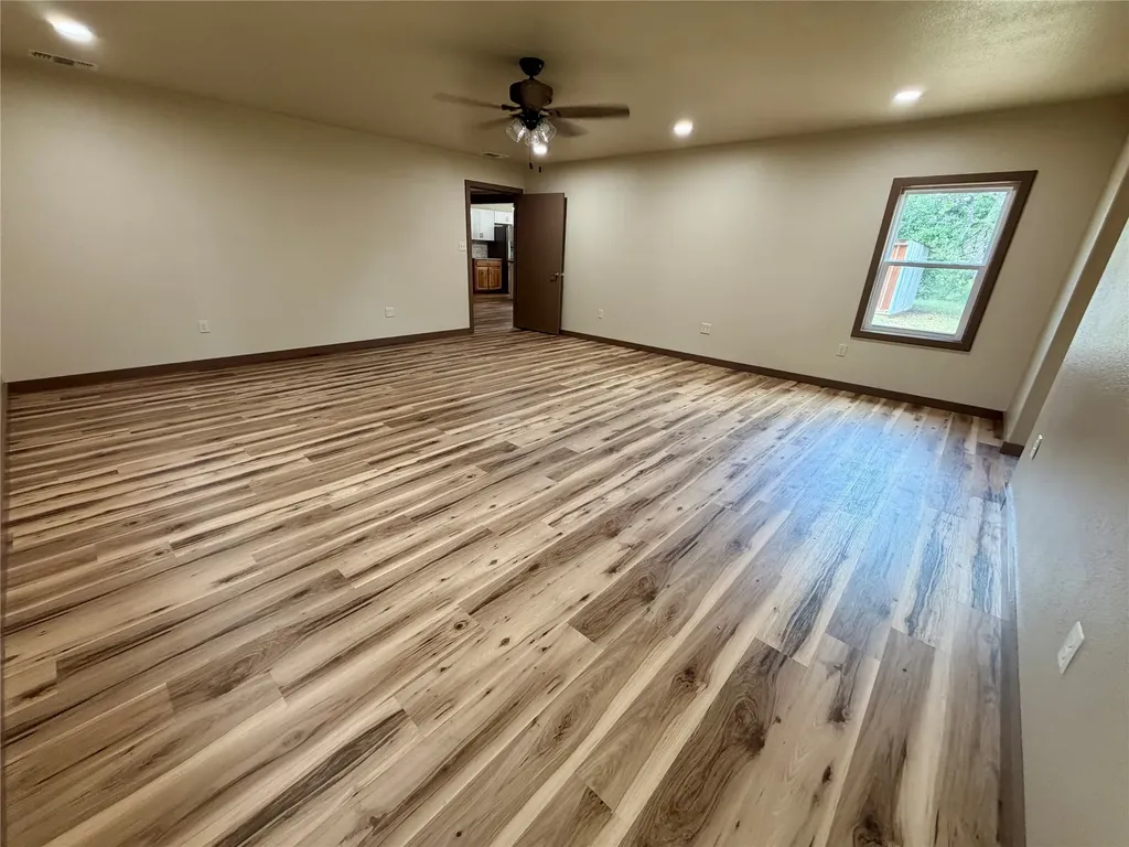 1810 Highway 570 Eastland TX 76448