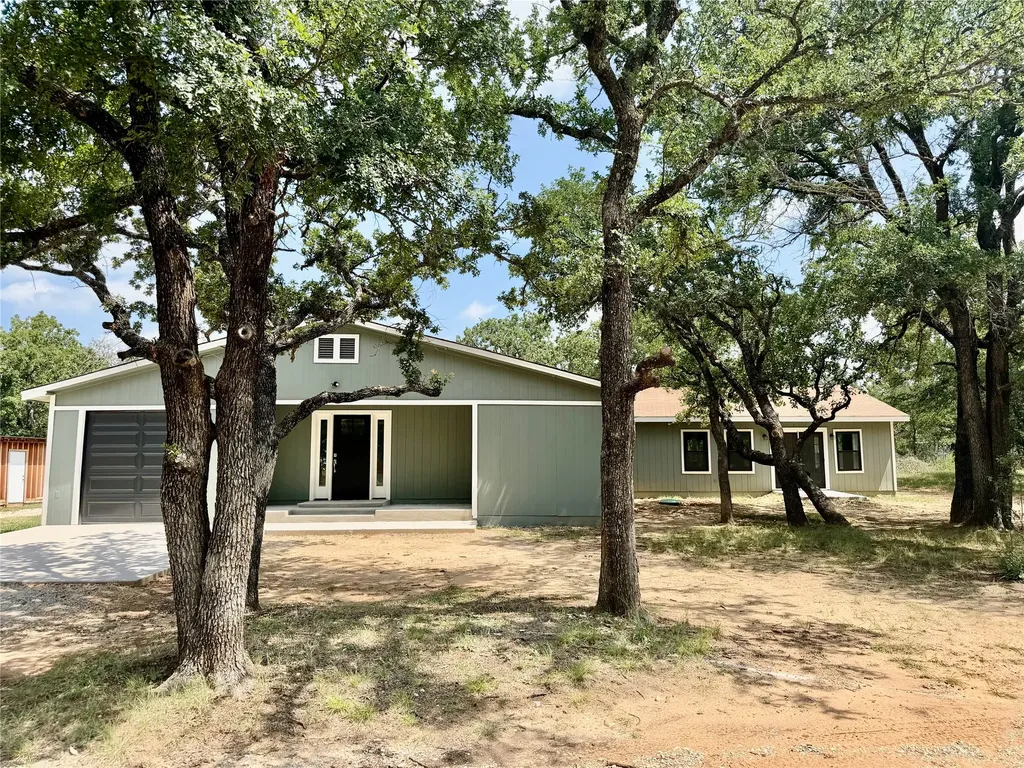 1810 Highway 570 Eastland TX 76448