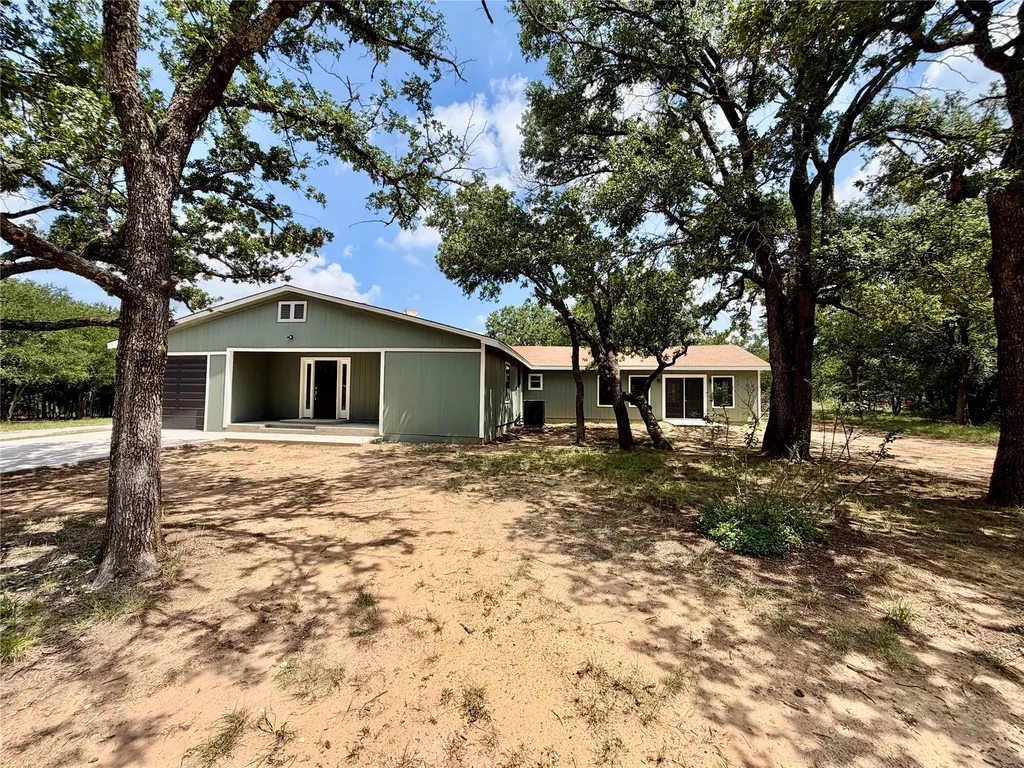 1810 Highway 570 Eastland TX 76448