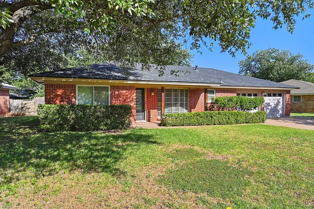3102 Ivanhoe Lane Abilene TX 79605