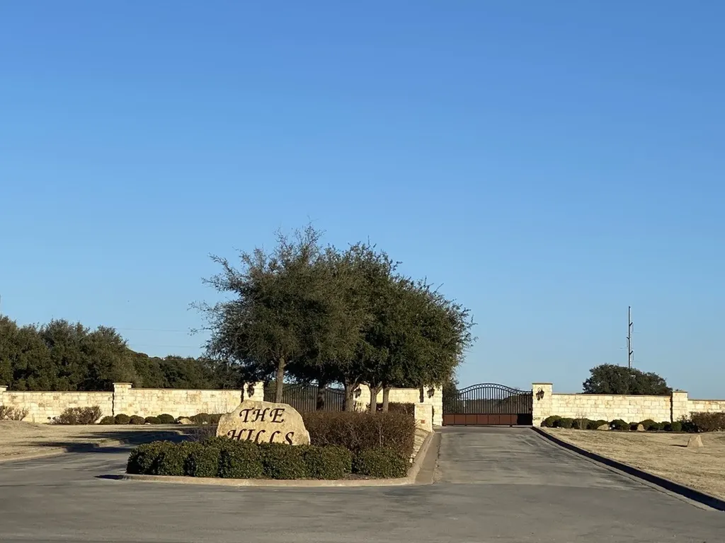 1253 Balcones Lane Graford TX 76449