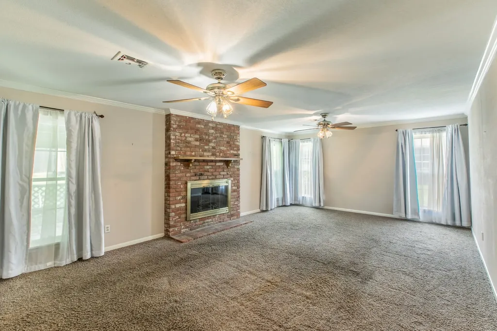 723 Gaywood Drive Woodway TX 76712