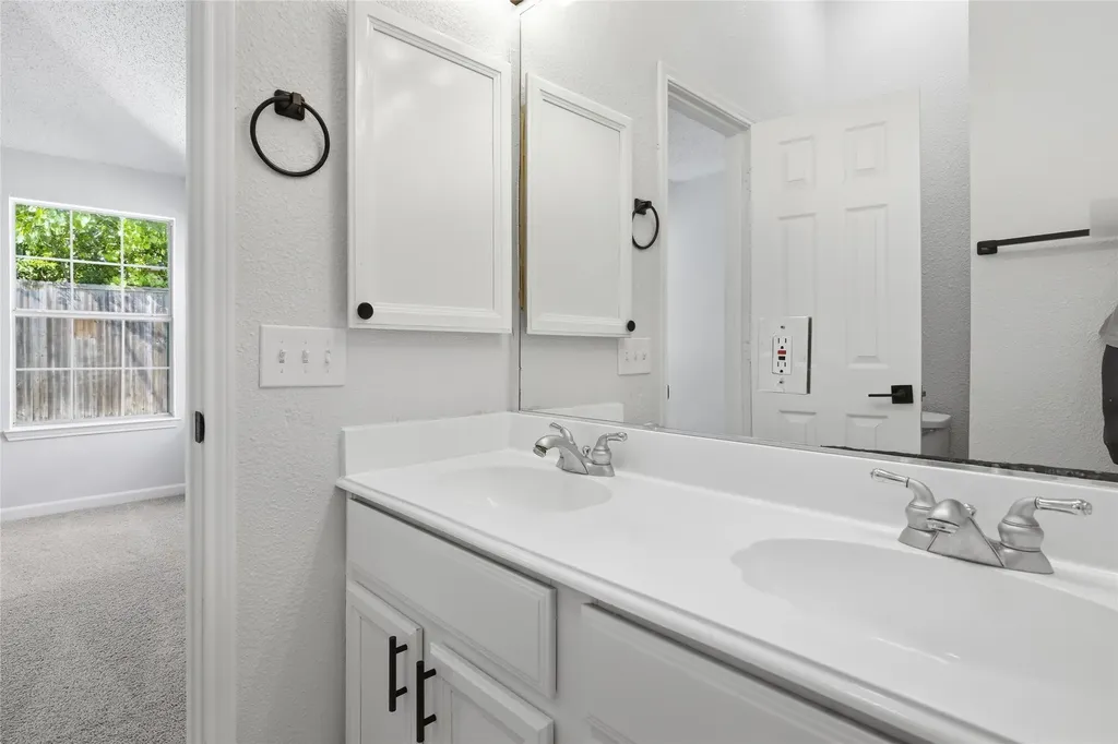 1510 Cross Courts Drive Garland TX 75040