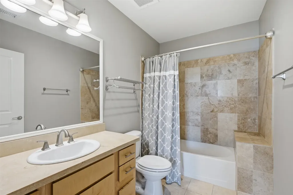 500 Throckmorton Street Fort Worth TX 76102