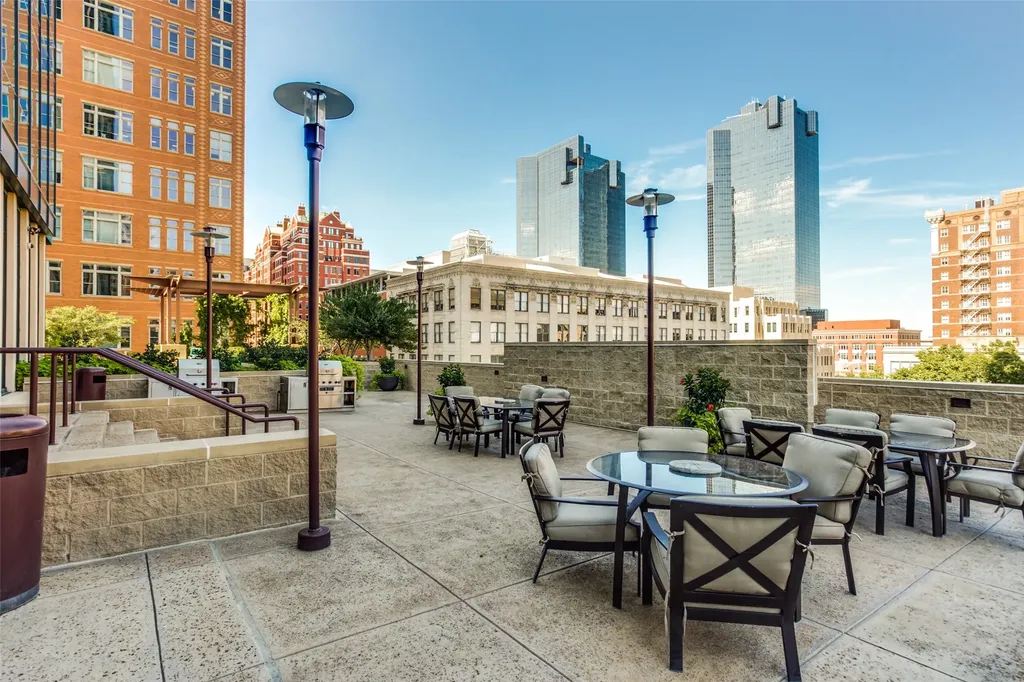 500 Throckmorton Street Fort Worth TX 76102