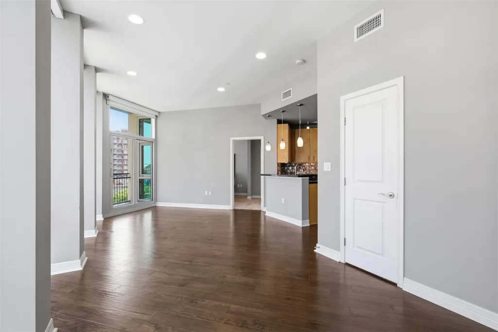 500 Throckmorton Street Fort Worth TX 76102