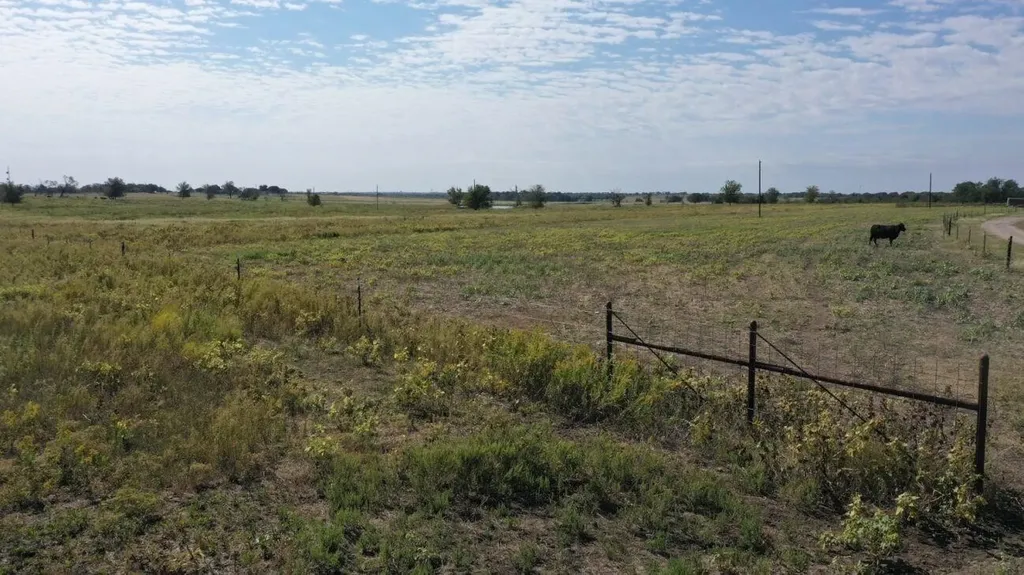 Tbd 32.5 Acres Battle Lake Road Mart TX 76664