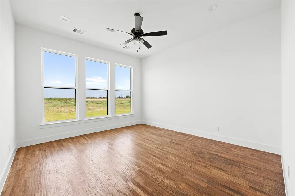 130 Adilynn Trail Maypearl TX 76084