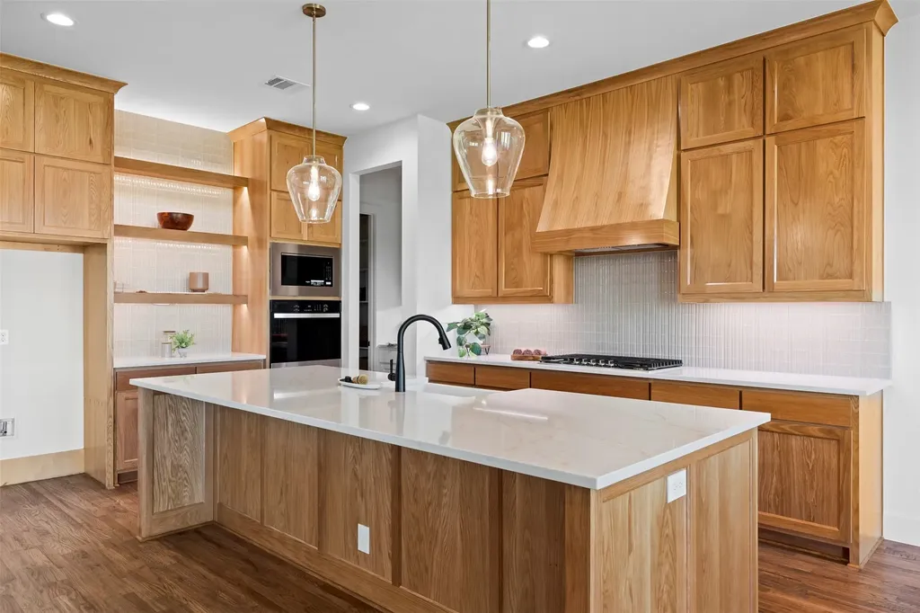 130 Adilynn Trail Maypearl TX 76084