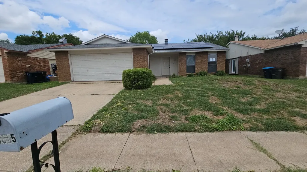 4005 Engleman Street Fort Worth TX 76137