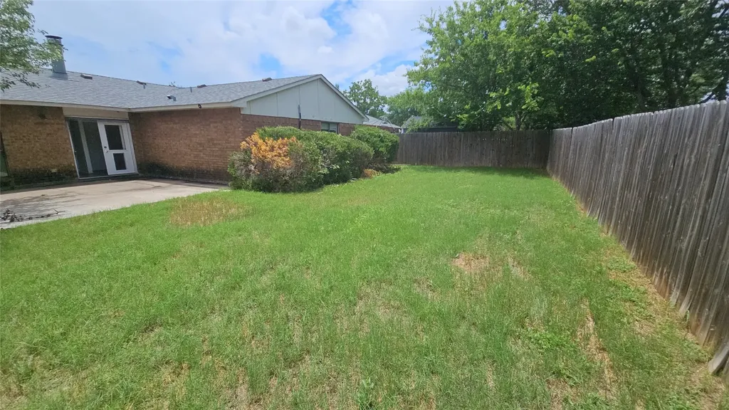 4005 Engleman Street Fort Worth TX 76137