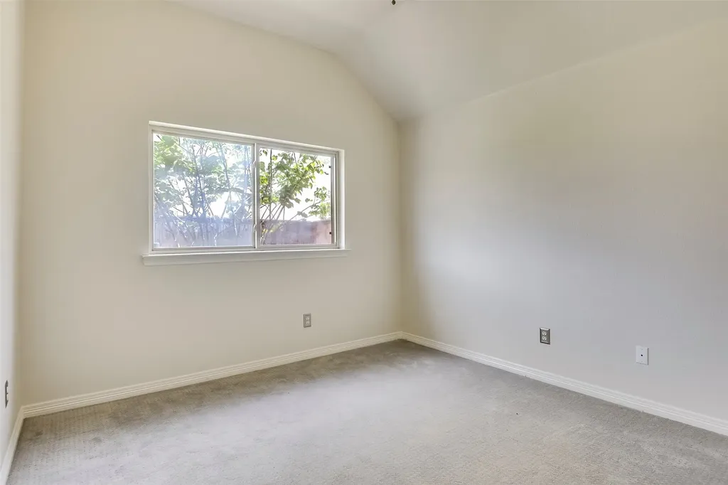 102 Monarch Court Waxahachie TX 75165