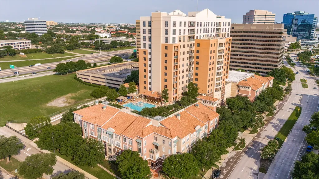 330 Las Colinas Boulevard E Irving TX 75039