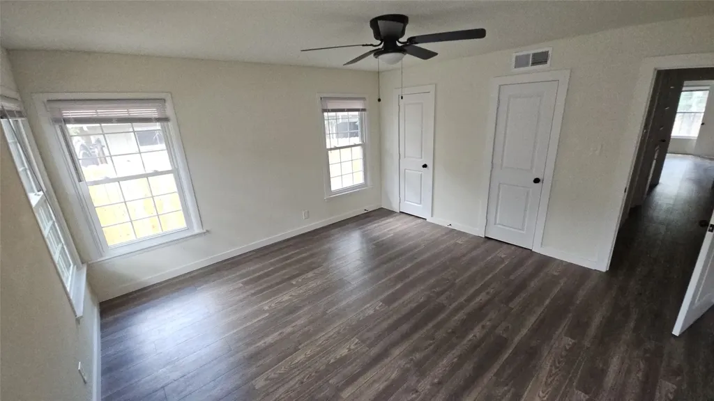 1712 Yolanda Drive Fort Worth TX 76112