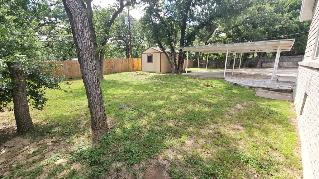 1712 Yolanda Drive Fort Worth TX 76112