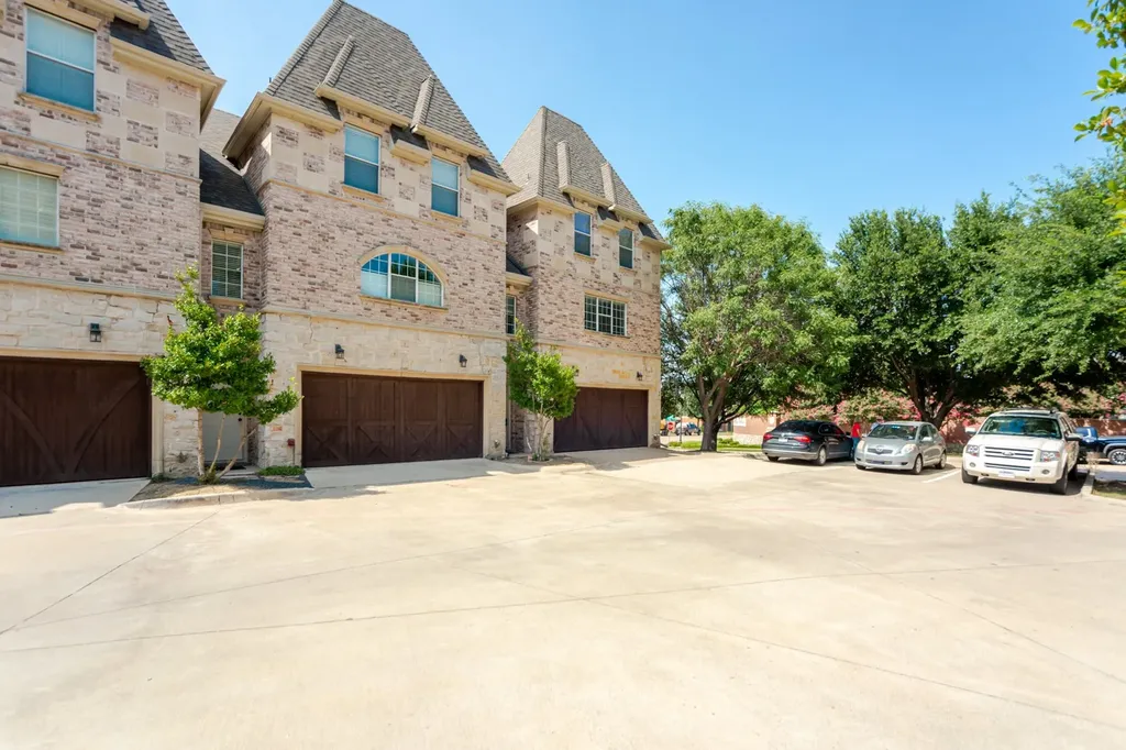 2700 Club Ridge Drive Lewisville TX 75067