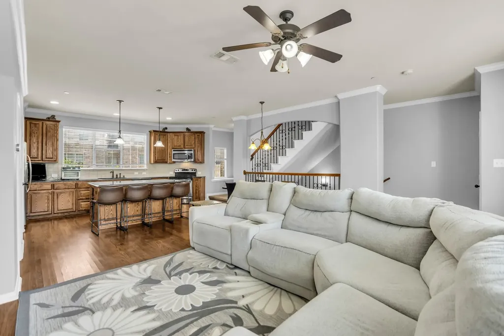 2700 Club Ridge Drive Lewisville TX 75067