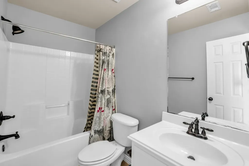 2700 Club Ridge Drive Lewisville TX 75067