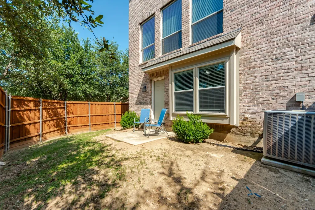 2700 Club Ridge Drive Lewisville TX 75067