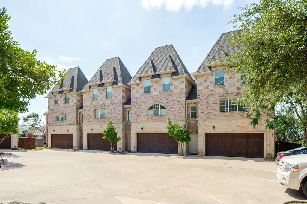 2700 Club Ridge Drive Lewisville TX 75067