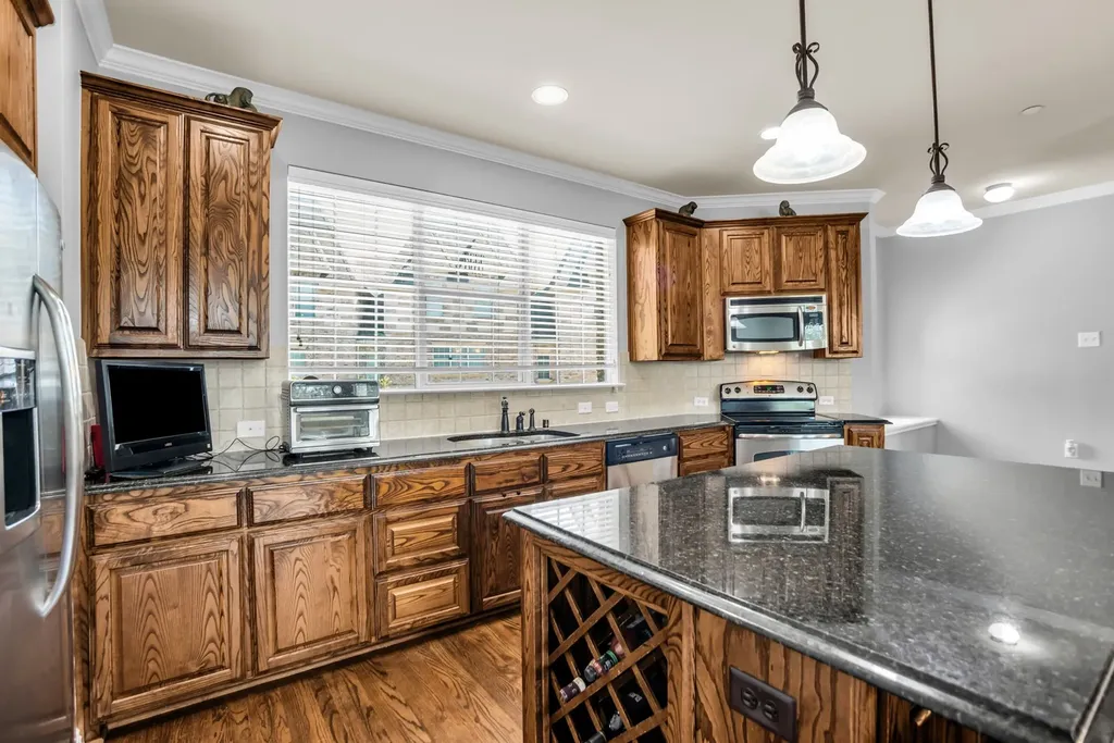 2700 Club Ridge Drive Lewisville TX 75067
