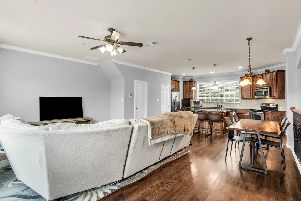 2700 Club Ridge Drive Lewisville TX 75067