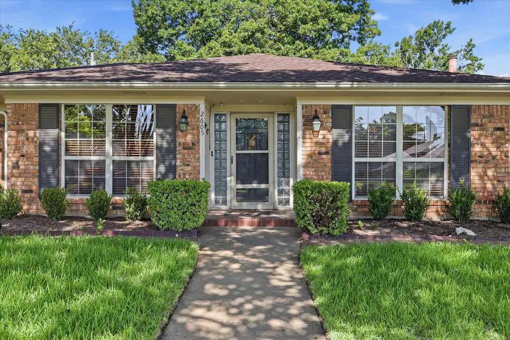 2605 Buckingham Drive Denton TX 76209