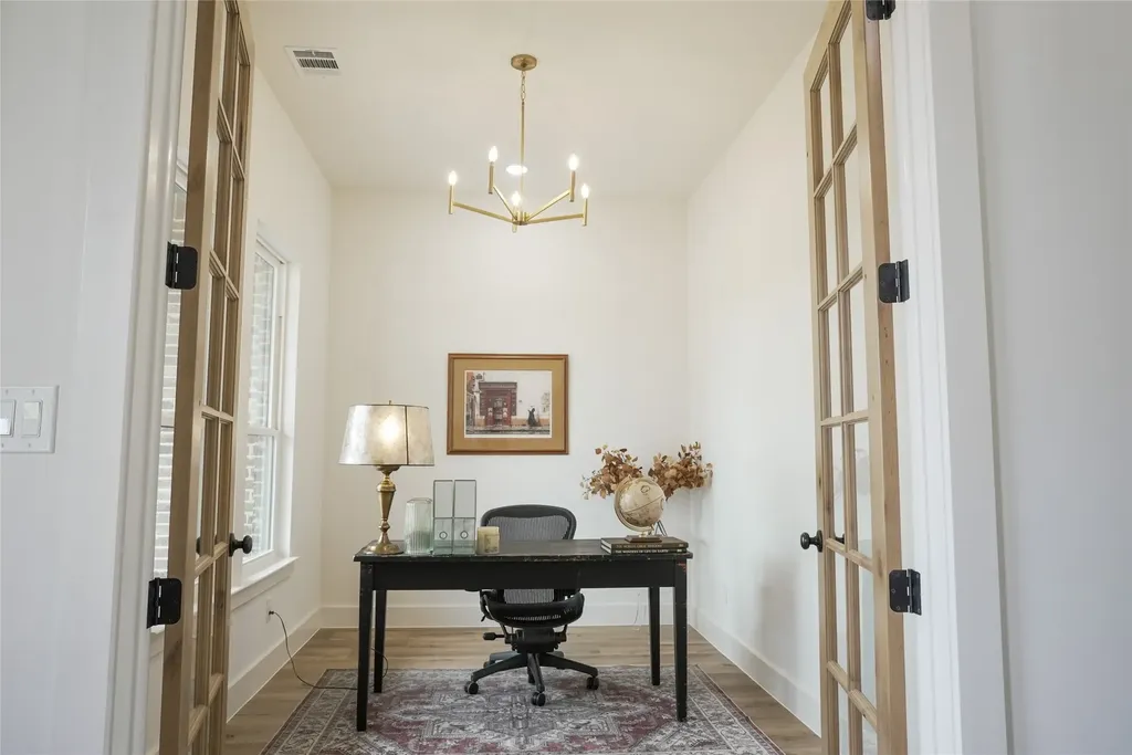 1074 Preserve Street Weatherford TX 76085