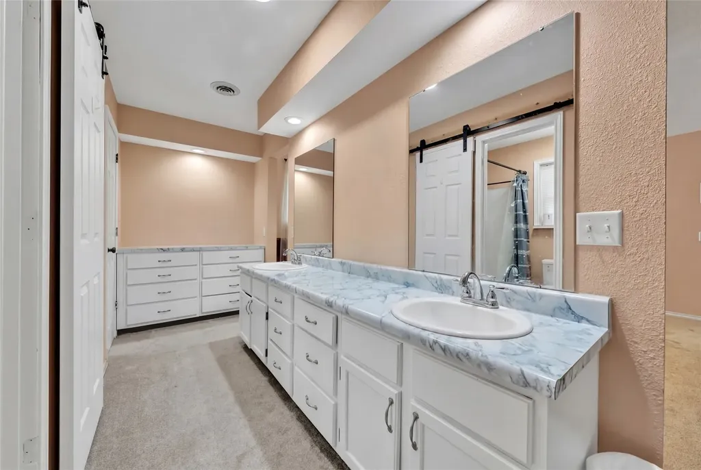 311 Shady Oak Road Keene TX 76059