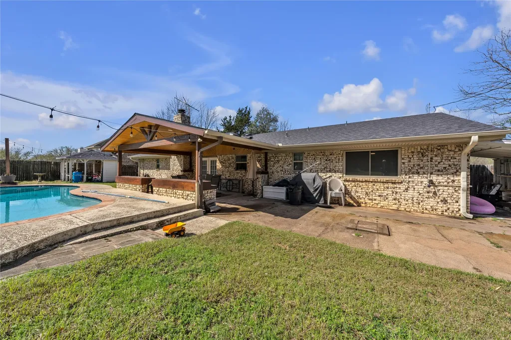 311 Shady Oak Road Keene TX 76059