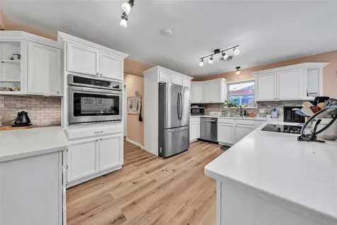 311 Shady Oak Road Keene TX 76059