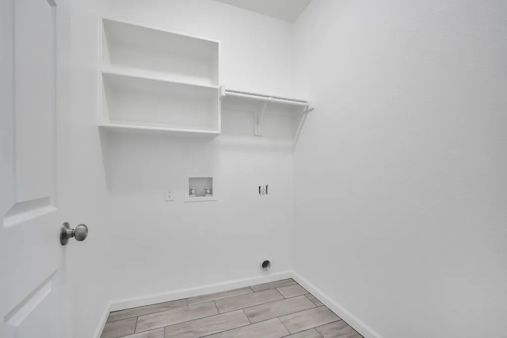 1113 Skylark Drive Burleson TX 76028