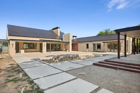 1525 Meandering Way Drive Westlake TX 76262