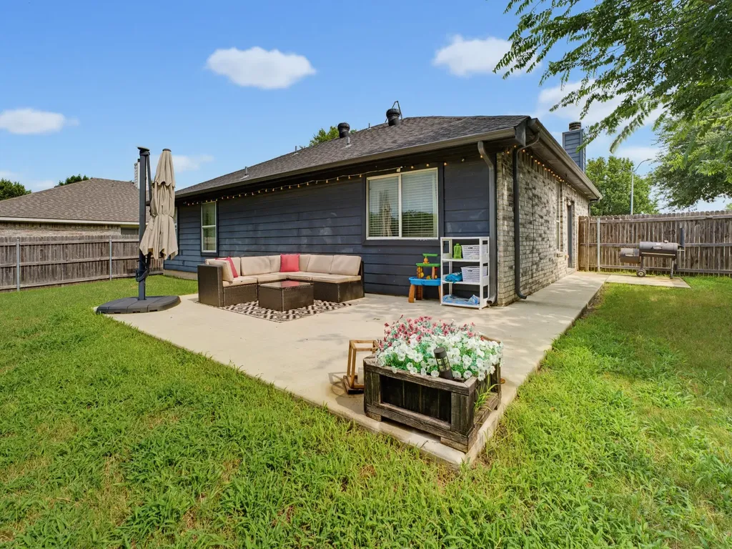 600 Stirling Road Rhome TX 76078