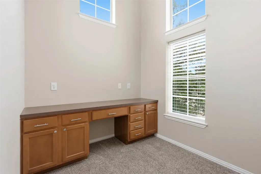 1833 Forsythe Drive Savannah TX 76227