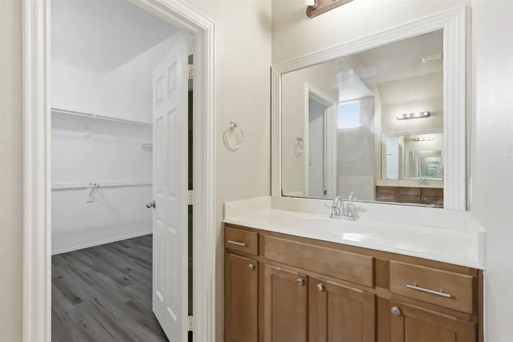 1833 Forsythe Drive Savannah TX 76227