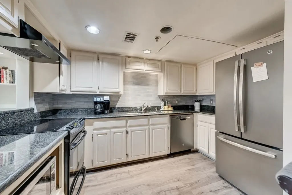 3906 Buena Vista Street Dallas TX 75204