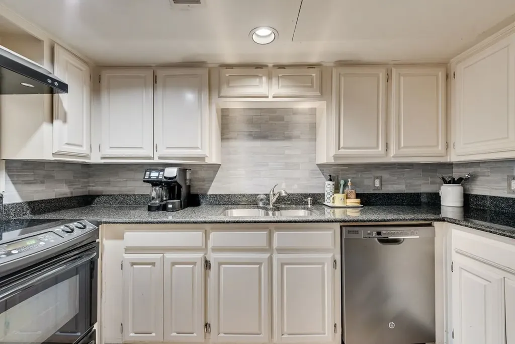 3906 Buena Vista Street Dallas TX 75204