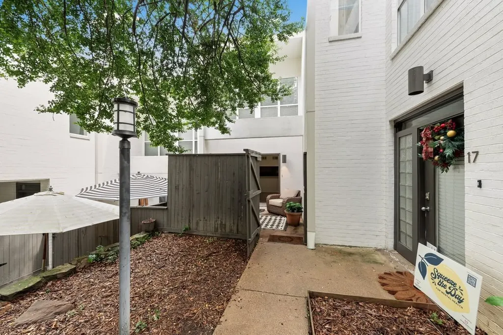3906 Buena Vista Street Dallas TX 75204
