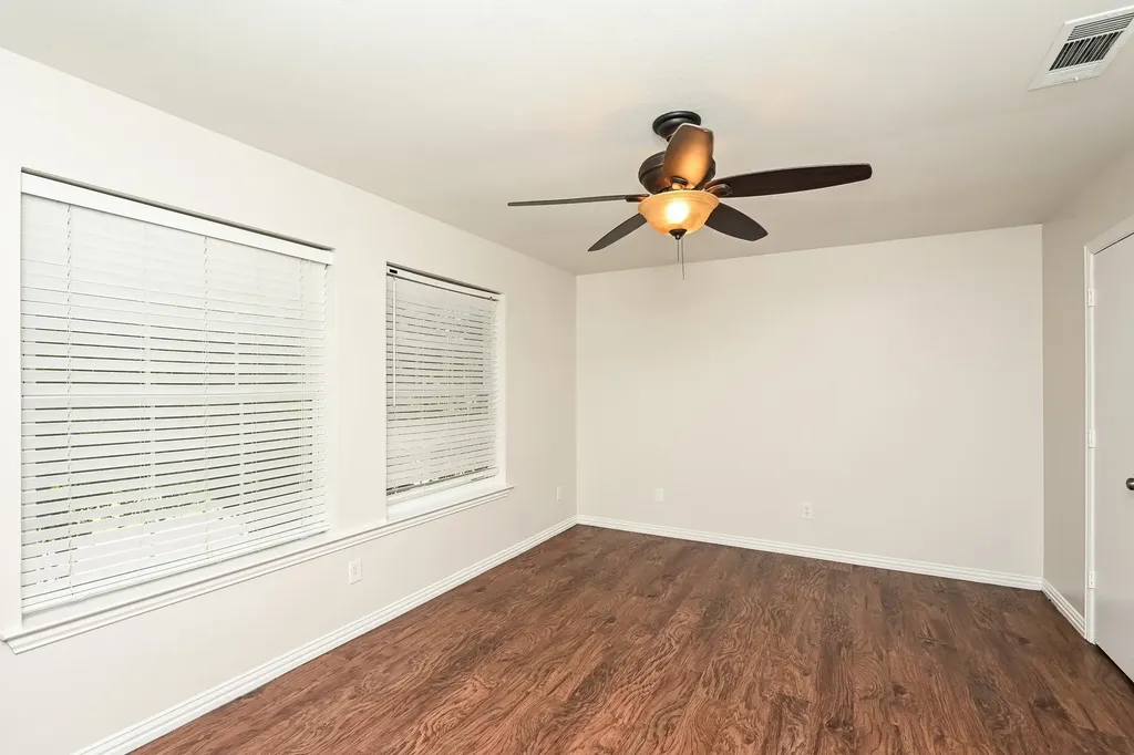 2057 Spinnaker Lane Azle TX 76020
