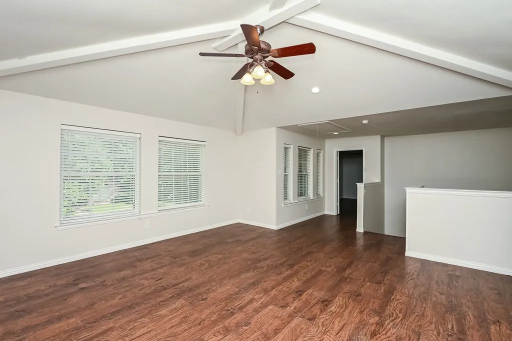 2057 Spinnaker Lane Azle TX 76020
