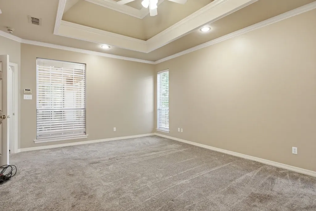 4117 Hollow Oak Circle Tyler TX 75707