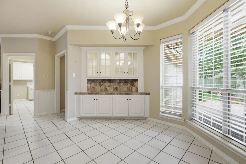 4117 Hollow Oak Circle Tyler TX 75707