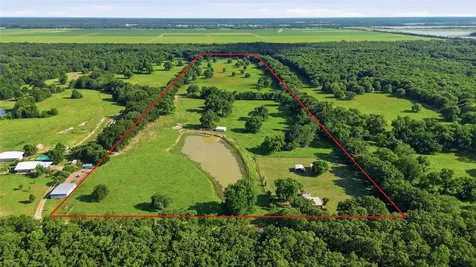 500 County Road 1300 Lake Creek TX 75450