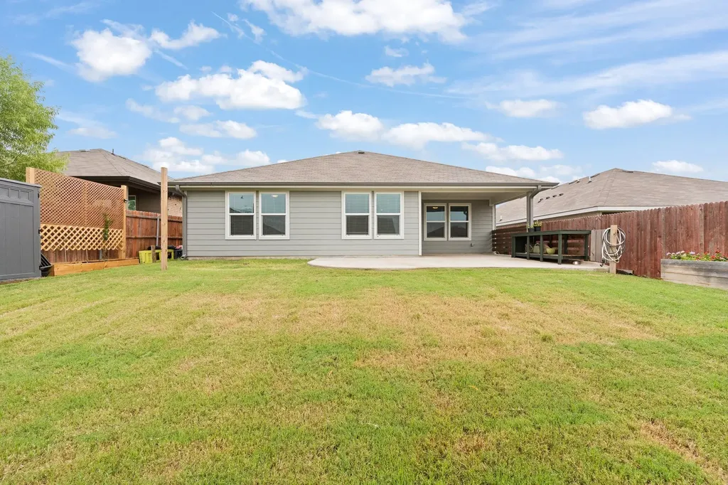 628 Turtle Creek Park Trail Alvarado TX 76009
